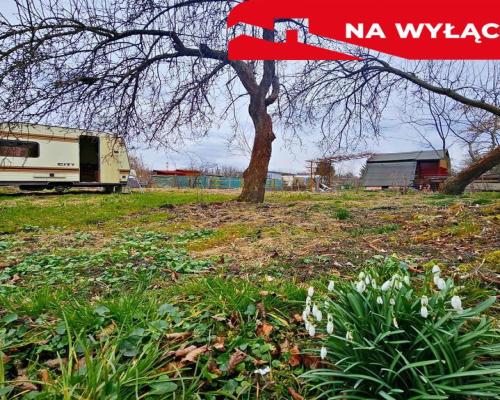 ROD ul.Wapienna-300m² działki+przyczepa kempingowa