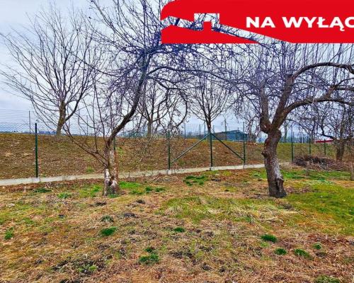ROD ul.Wapienna-300m² działki+przyczepa kempingowa