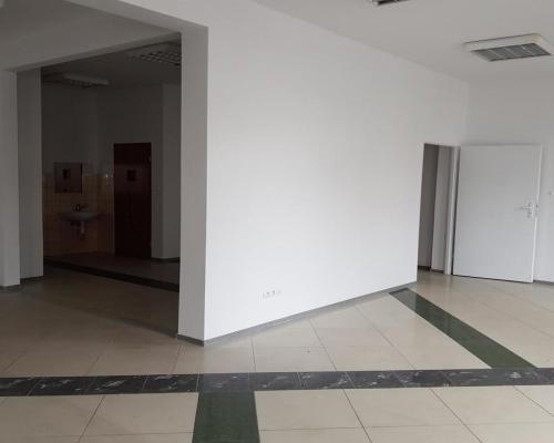 LUBARTÓW - lokal 180 m2 do wynajęcia od zaraz!!