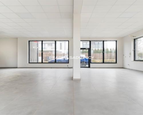 Lokal usługowy do wynajęcia - 104m2!!