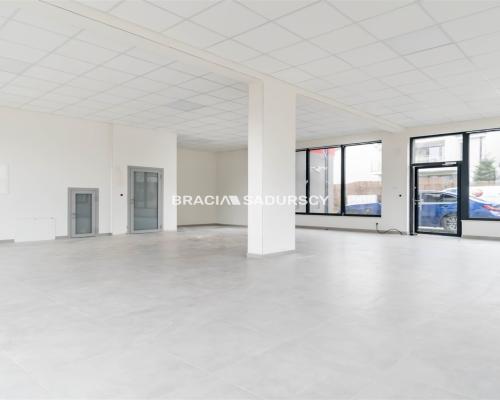 Lokal usługowy do wynajęcia - 104m2!!