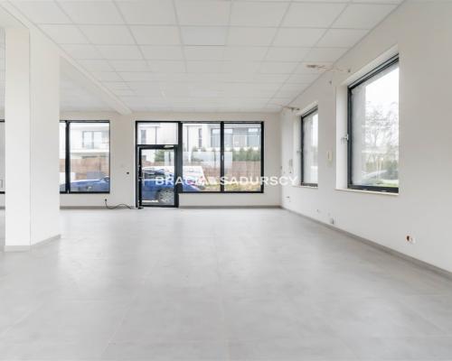 Lokal usługowy do wynajęcia - 104m2!!