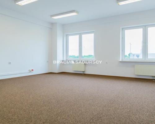 Lokal 31m2 | Biurowiec Wieliczka| Parking w cenie!