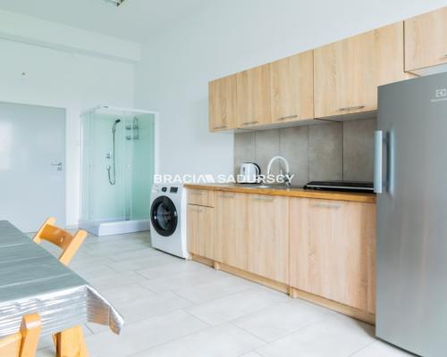 Lokal 31m2 | Biurowiec Wieliczka| Parking w cenie!