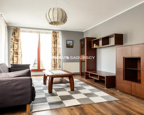 2 pok ok 52 z balkonem, rejon Czerwonych Maków