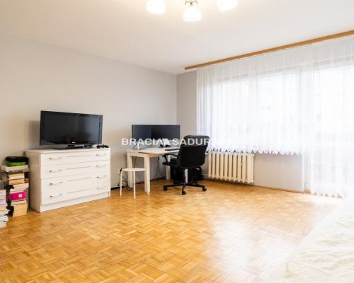 3 pok(oddzielne)52m2 Sródmieście -Olsza