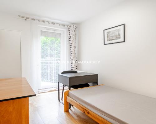 Fajne mieszkanie,dobra lokazliacja,balkon,zieleń