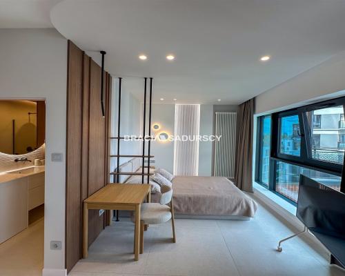 *zdęcia należą do właściciela oferty.       
  Atrakcyjny superkomfortowy apartament  w Centrum  Krakowa 
            Ok. 33 m2