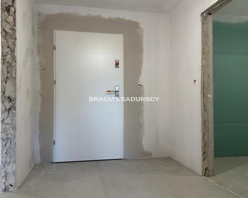 35m2 2 pokoje balkon Mistrzejowice!