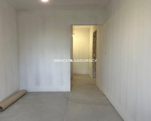 35m2 2 pokoje balkon Mistrzejowice!