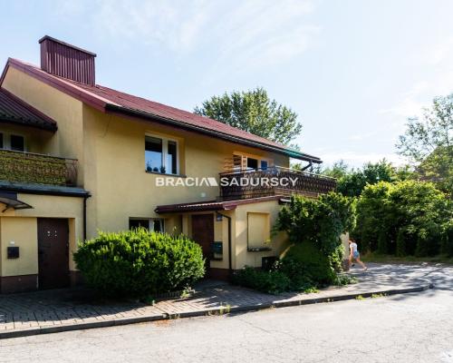 Segment pod Krakowem w cenie mieszkania