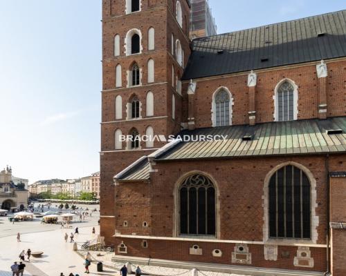 Kościół Mariacki / Rynek Główny / 30,54 m2
