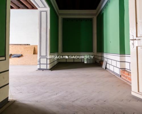 Rynek Główny / 110 m2 / 2 mieszkania / kancelaria