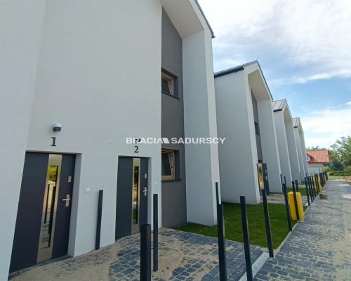 101m2, miejsce postojowe, ul. Dożynkowa, taras
