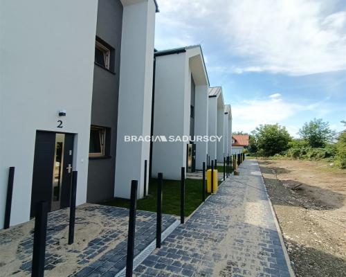 101m2, miejsce postojowe, ul. Dożynkowa, taras