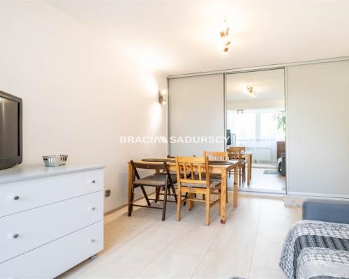 2-pokojowe mieszkanie 37 m² – ul. Zubrzyckiego