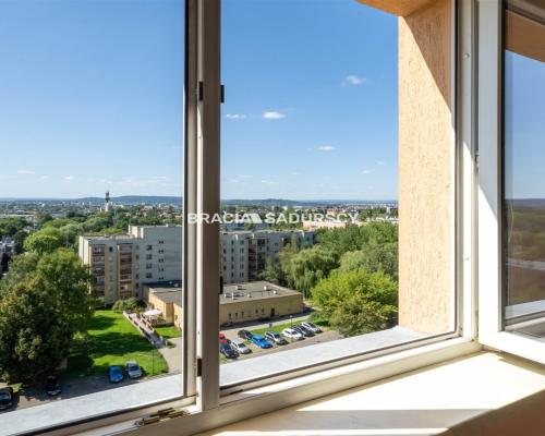 Panorama z okna,  loggia, super cena i lokalizacja