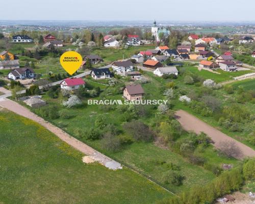 Duża  widokowa działka Łazany