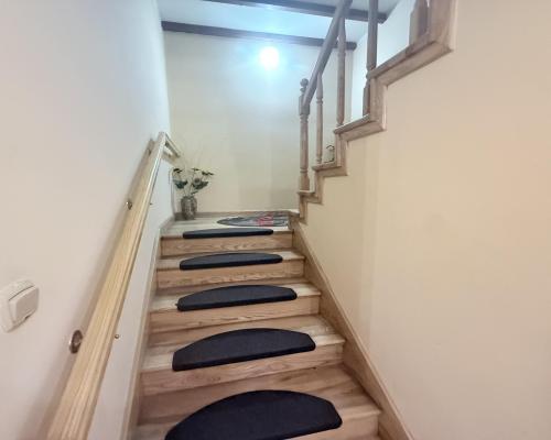 Okazja Dom 180 m² z ogrodem i sadem – Słupia (28‑350), powiat Jędrzejowski