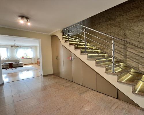 Bliźniak 150m2 Cedzyna, Górno