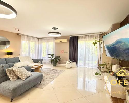 Dom Wola Kopcowa-Kielce 230 m2