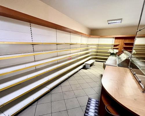 Lokal Handlowo - usługowy 120m2