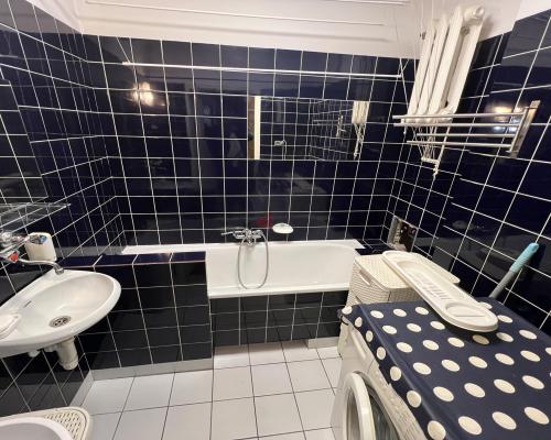 Mieszkanie 3 Pokoje 63m2 Balkon
