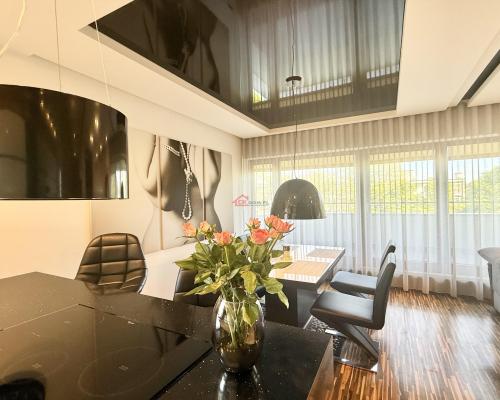 &lt;b&gt;Biuro Nieruchomości Ckdom prezentuje na sprzedaż prestiżowy apartament 56 m w topowej lokalizacji Kielc PROMENADA SOLN