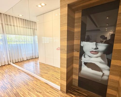 &lt;b&gt;Biuro Nieruchomości Ckdom prezentuje na sprzedaż prestiżowy apartament 56 m w topowej lokalizacji Kielc PROMENADA SOLN