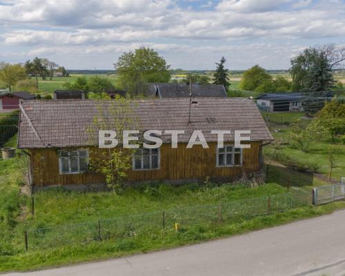Tylko u nas! 
 
Przedmiotem sprzedaży jest dom wolnostojący, położony w  Mikołajowicach  o powierzchni użytkowej około 70 m2.