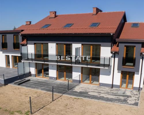 Z przyjemnością prezentuję Państwu ofertę sprzedaży  dom&oacute;w jednorodzinnych  w zabudowie  bliźniaczej,  o powierzchni  13