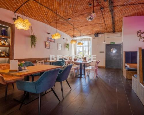 Gotowe Bistro na Sprzedaż w Centrum Tarnowa - Inwestycja z Potencjałem!   

  Szukasz dochodowego biznesu w Tarnowie? Mamy idea