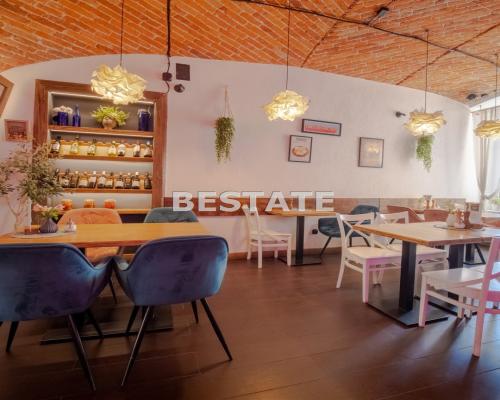 Gotowe Bistro na Sprzedaż w Centrum Tarnowa - Inwestycja z Potencjałem!   

  Szukasz dochodowego biznesu w Tarnowie? Mamy idea