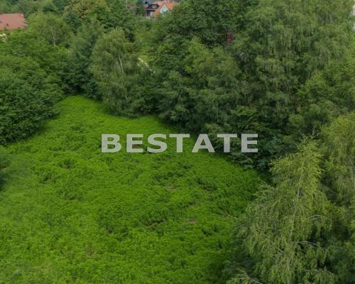 Tylko u nas !!!   Oferta na Wyłączność!  
  
Do sprzedaży działka położona w  Zawadzie  - ok. 6 km od centrum Tarnowa, o powier