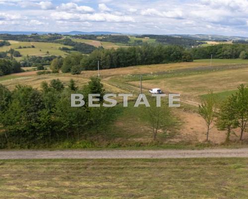 Działka Budowlana w Ostruszy k. Ciężkowic - Gotowa na Tw&oacute;j Wymarzony Dom lub Letniskową Oazę!    

   Tylko u Nas w Best