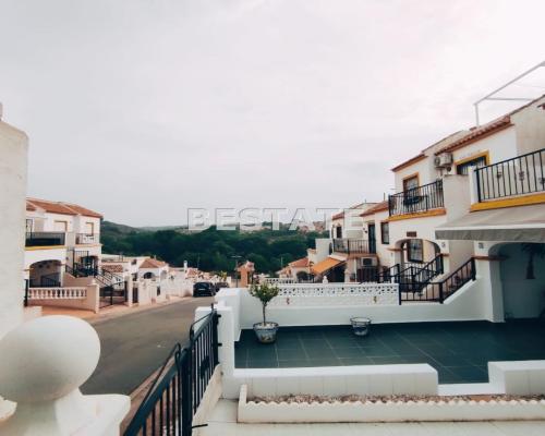 Bungalow 64 m.kw, obrzeża Alicante