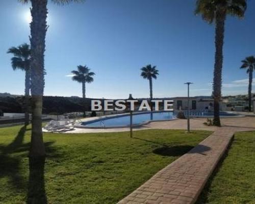Bungalow 64 m.kw, obrzeża Alicante