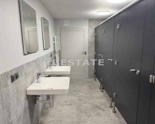 Lokale, łącznie  407 m2,  pod usługi biurowe
