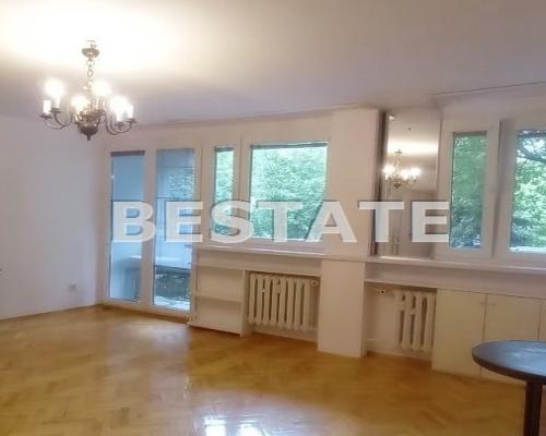 56m2, możliwe 3 pokoje,piwnica, Legnicka/Popowicka