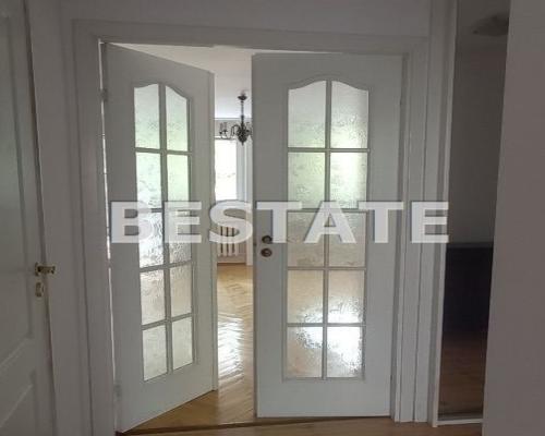 56m2, możliwe 3 pokoje,piwnica, Legnicka/Popowicka
