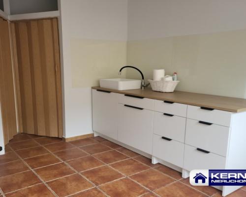 Lokal handlowy usługowy biurowy w centrum Płot