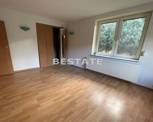 Parterowy 195 m.kw  z dużym garażem