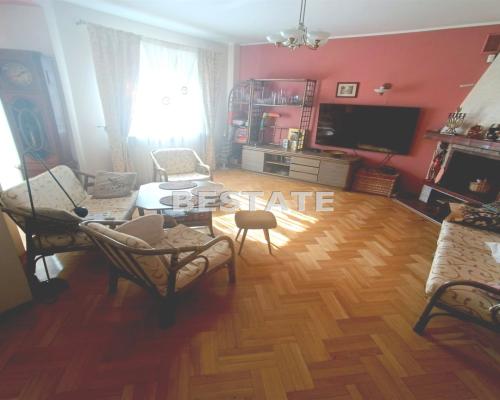 Szereg z ogrodem, kawalerka, budynek gospodarczy