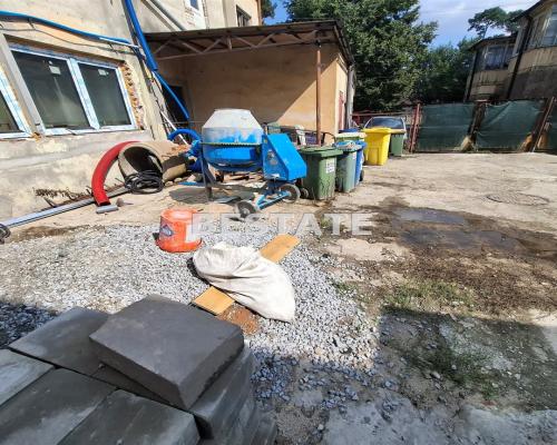 Budynek pod działaność biurowo-usługową