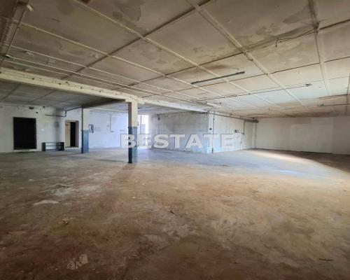 Magazyn, stolarnia w centrum miasta