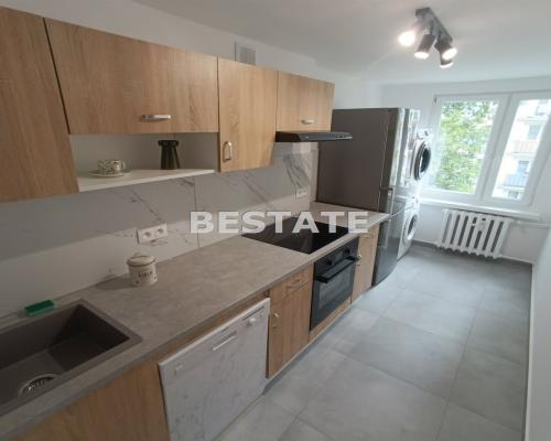 M3,po remoncie,balkon loggia,Piaski