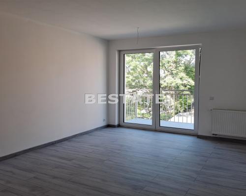 Apartament, 2 pokoje, winda,  miejsce postojowe