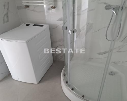 Apartament, 2 pokoje, winda,  miejsce postojowe