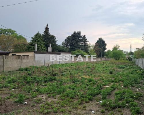 Działka pod zabudowę jednorodzinną, szeregową
