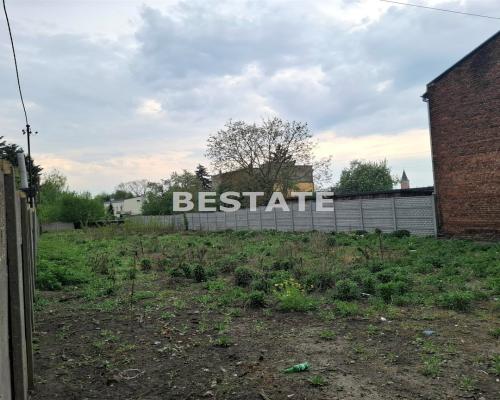 Działka pod zabudowę jednorodzinną, szeregową